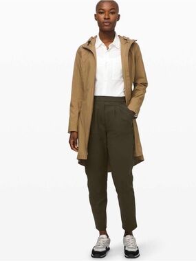 Lululemon Essential High-Rise Trouser Dark Olive size 6